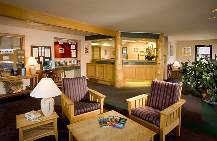 Marmot Lodge