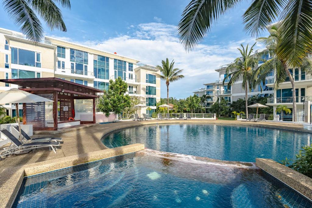 Splash Beach Resort Phuket