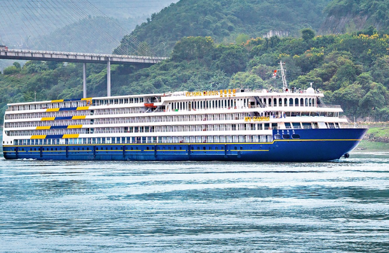 MV Victoria Isabella